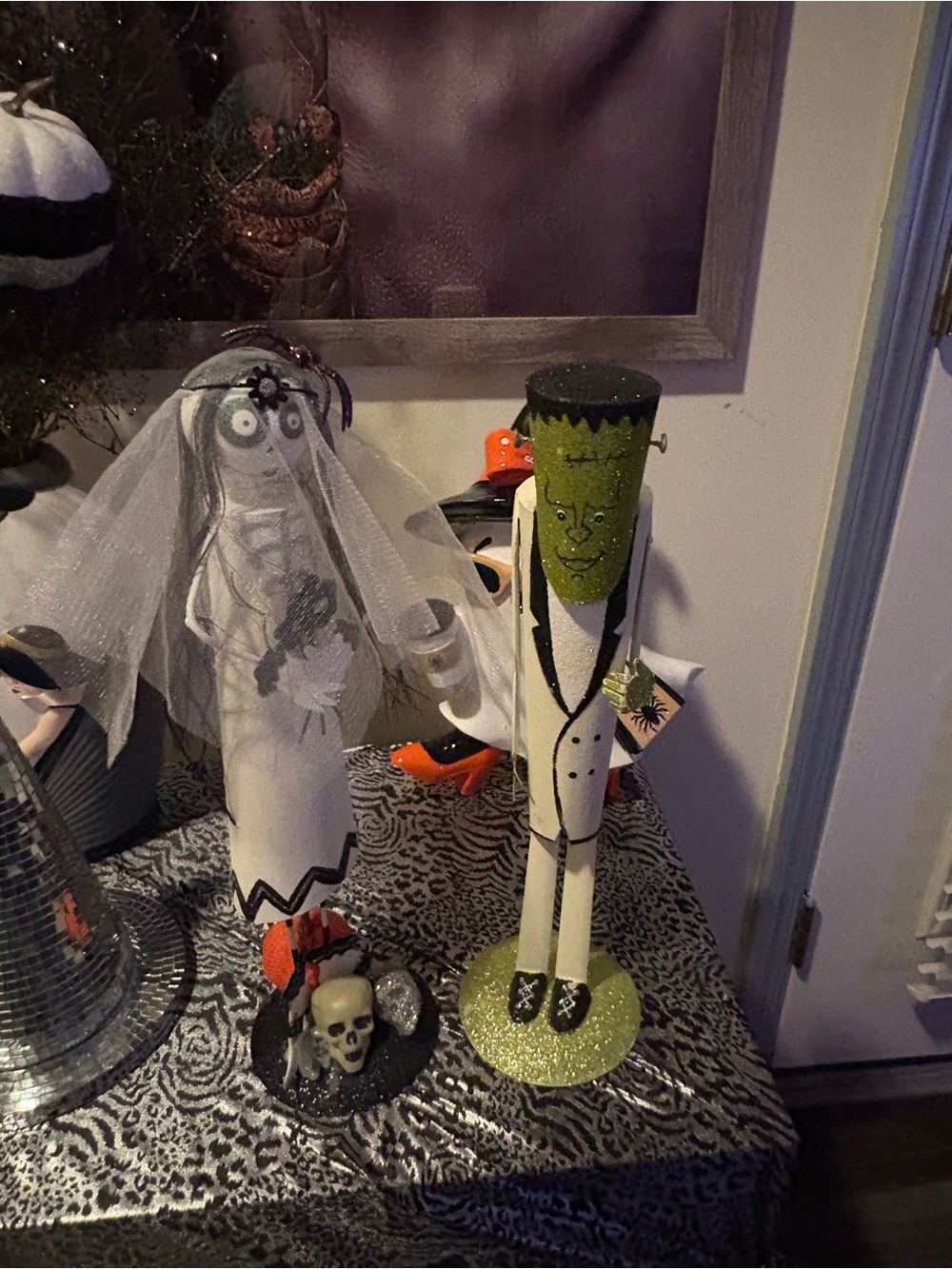FRANKIE and his BRIDE 15 inc metal HALLOWEEN FUN 🎃 - Picture 8 of 14